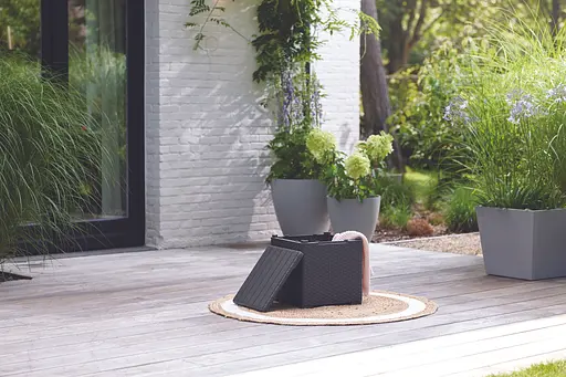 Стіл-скриня Keter Vigo графіт 50 л - фото 4