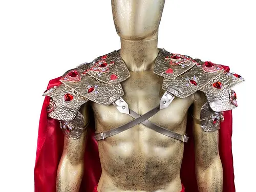 Наплечники с накидкой Король Сердец - фото 1