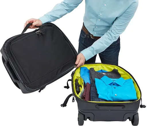Сумка на колесах Thule Subterra Wheeled Duffel 55cm Dark Shadow 3203449 - фото 6