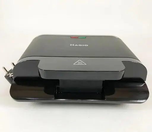 Сэндвичница Magio MG-377 с антипригарным покрытием черная 750 Вт - фото 2