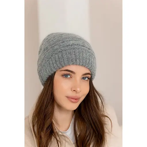 Женская зимняя шапка Венеция из ангоры 80% с двойной вязкой Серый - фото 1