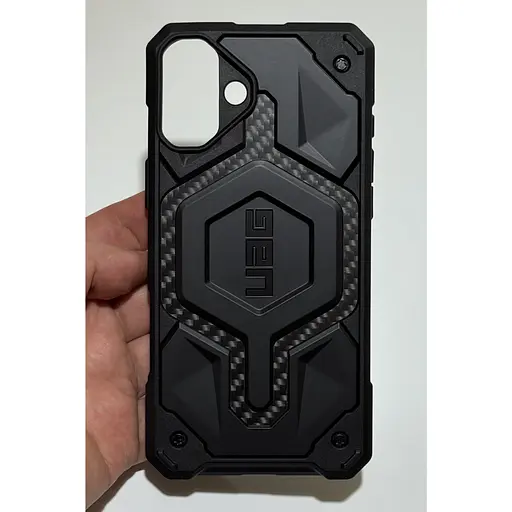 Оригинальный противоударный чехол UAG Monarch Pro MagSafe для iPhone 16 Plus Carbon Black 114455114242 - фото 9