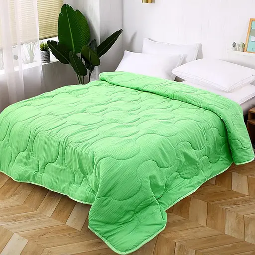 Полуторный постельный комплект c одеялом микрофибра зеленого цвета 327501 - фото 2