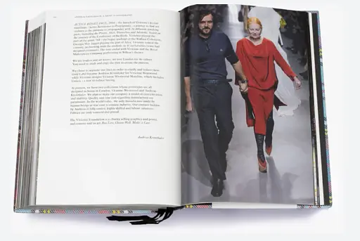 Vivienne Westwood Catwalk - фото 8