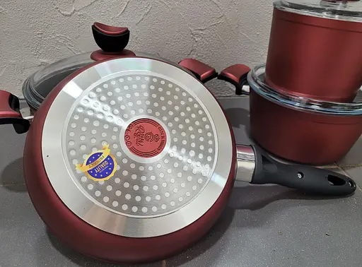 Набір каструль Casa Royal Elite Titanium із покриттям Bio Titanium 7 предметів Червоний - фото 7