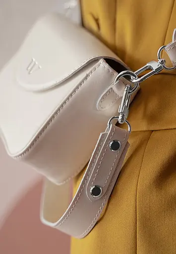Жіноча шкіряна сумка Molly біла - фото 6
