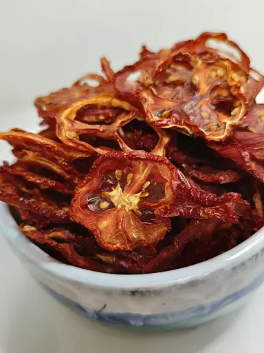 Сушені чіпси червоного томату 50 г - фото 2