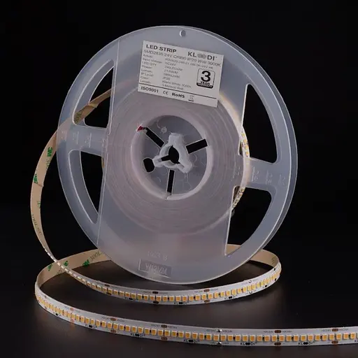 LED Стрічка 21,6W 240LED 3000К 2800LМ IP20 24V KLOODI KD2835-240-21.6W-3К-24V HE - фото 1