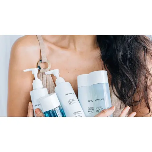 Засіб для зняття макіяжу Skeyndor Expert Cleanse Pro Micelar Biphasic Remover 125 мл - фото 3