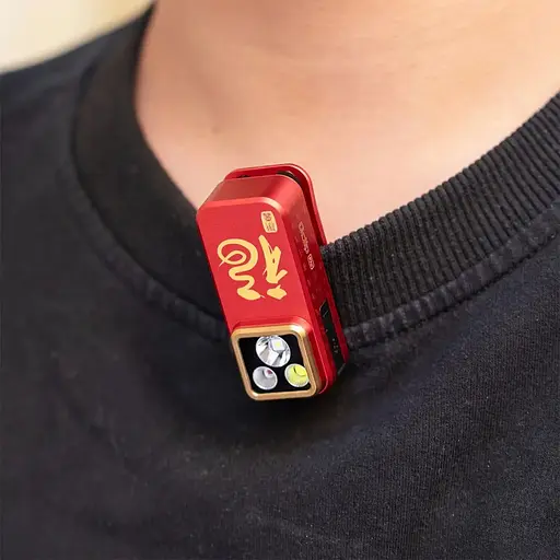 Ліхтар Olight Oclip Pro Fortune Snake Special Edition Red - фото 6