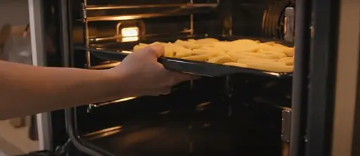 Духовой шкаф Gorenje электрический 77 л, A, пара, дисплей, макс.темп.-300, белый - фото 9