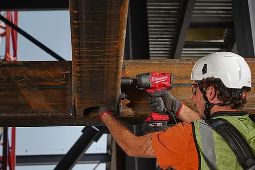 Гайковерт ударний аккумуляторний Milwaukee M18 FHIW2F12-502X 18В АКБ 2х5 А/год 0-2000 об/хв 2034 Нм 1/2" ЗП M12-18FC кейс 3.4 кг - фото 3