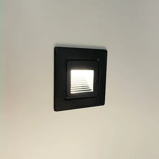 Світильник для сходів у чорному корпусі 56х56 мм | Line F | Арт. 10011 - фото 2