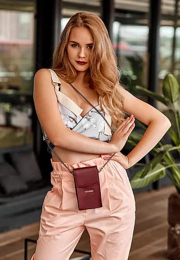 Вертикальна жіноча шкіряна сумка Mini поясна / кроссбоді бордова - фото 2