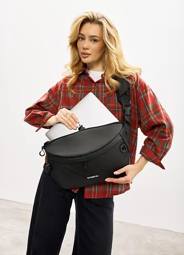Женская сумка-бананка под ноутбук Sambag Urban Laptop черная 46×26 см (51411064) - фото 1