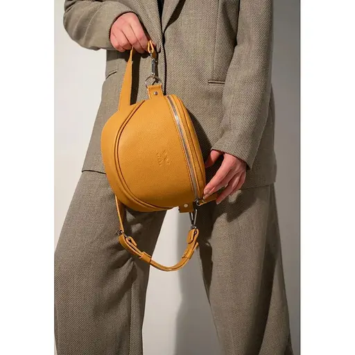 Шкіряна сумка поясна-кроссбоді Vacation темно-жовтий флотар - фото 1