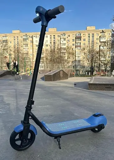 Дитячий електросамокат GIANT Kids ES1 LED Синій - фото 7