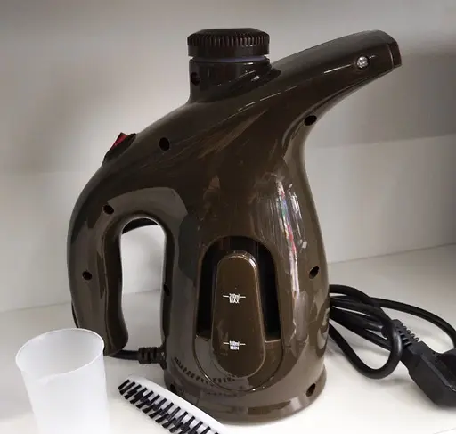 Ручний відпарювач Rainberg RB-6313 парова праска для одягу 200 мл 1500 Вт - фото 3