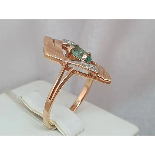 Золотое кольцо с бриллиантами и изумрудом. RE6178K 17,5 - фото 3