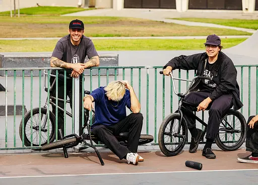 Портативная акустика JBL Flip 7 White (JBLFLIP7WHT) (7106544) - фото 7