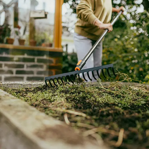 Грабли для грунта Fiskars OneClick 41 см (1080678) - фото 4