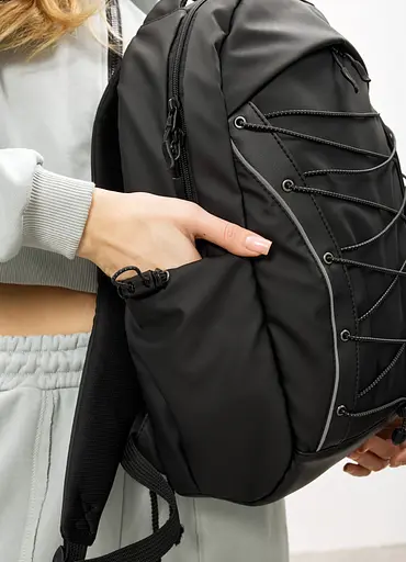 Жіночий рюкзак Sambag Zard Neo чорний з декором 46 х 27 х 13 см (25000264) - фото 3