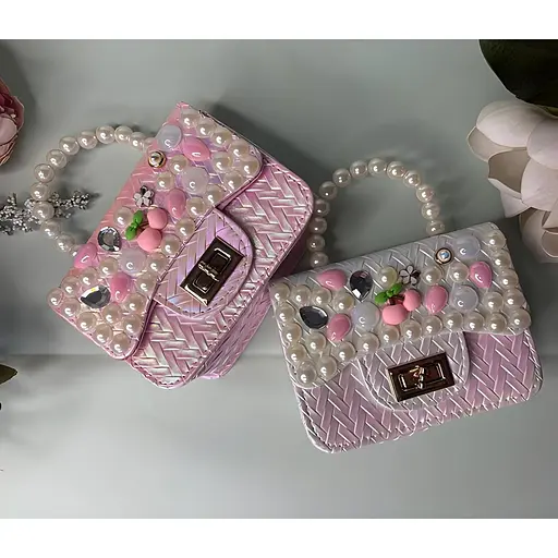 Детская перламутровая сумка с бисером белая (24-556) - фото 3