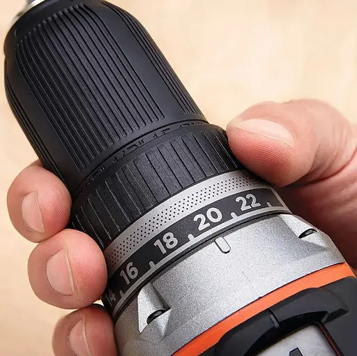 Аккумуляторная дрель-шуруповерт Black+Decker без АКБ и ЗП BL186N - фото 6