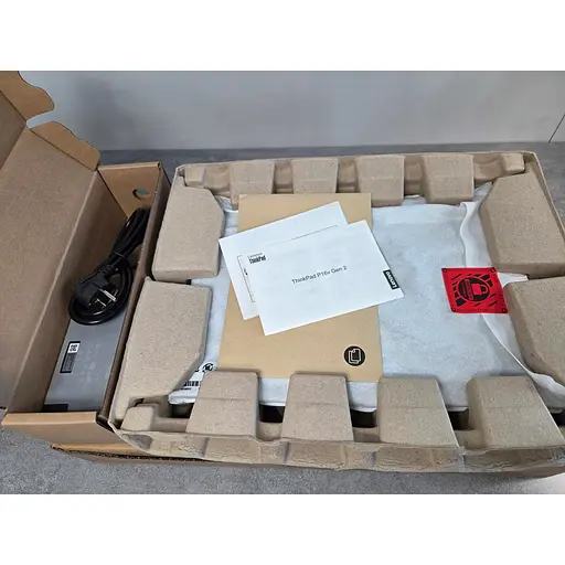 Ноутбук Lenovo ThinkPad P16v Gen 2, Ultra 7 155H, 64GB, 2TB, RTX 2000, Windows 11 Професійна - фото 13