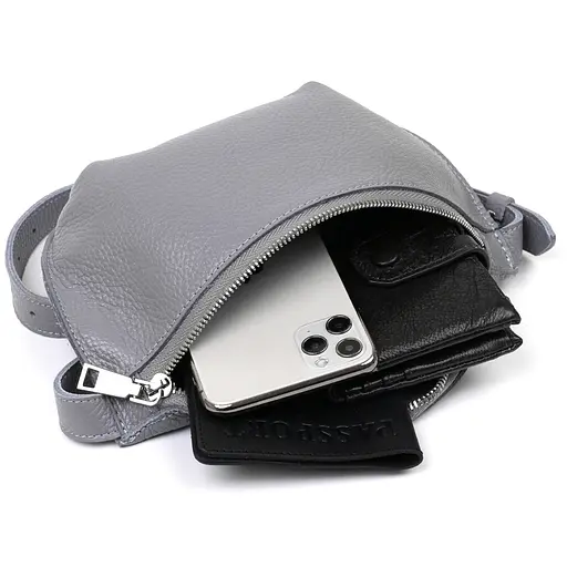 Шкіряна жіноча сумка бананка Shvigel 23х12.5х6 см sum0020185 - фото 3