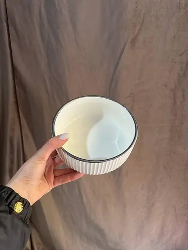 Керамическое блюдо 1568 S с рельефом на серебристой подставке 16,5 см - фото 3