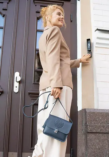 Шкіряна жіноча бохо-сумка Лілу темно-синя - фото 7