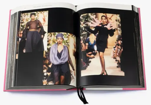 Yves Saint Laurent Catwalk. The Complete Haute Couture Collections 1962-2002 - фото 5