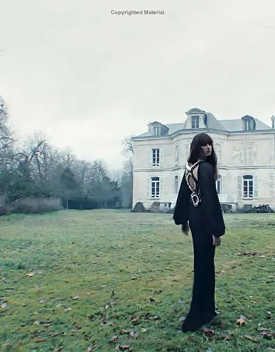 The Black Book: Fashion, Styles & Stories - фото 4