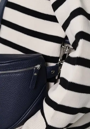 Шкіряна сумка поясна-кроссбоді Vacation темно-синя флотар - фото 8