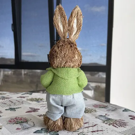 Великодній зайчик "Еко хлопчик" з соломи MIS LT - фото 4