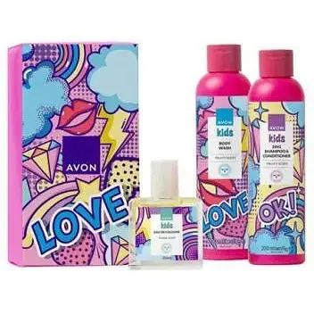 Дитячий парфумерно-косметичний набір Avon Love у подарунковій упаковці (shmp/con/200 мл + /gel/200 мл + aroma/water/30 мл) - фото 1