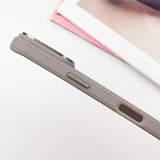 Чехол Epik TPU+PC Carbon with MagSafe для Apple iPhone 16, 6.1 Grey - фото 6