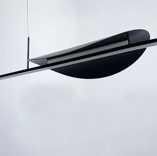 Мінімалістична підвісна люстра з чорному каркасі 120 см | Line F | Арт. SG31-1200L BK - фото 5