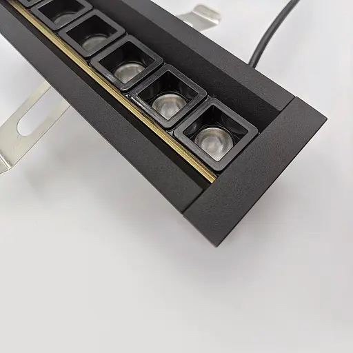 Вбудований точковий світильник Premium Skarlat RSL74167 12×2W BK+GD 3000K - фото 5