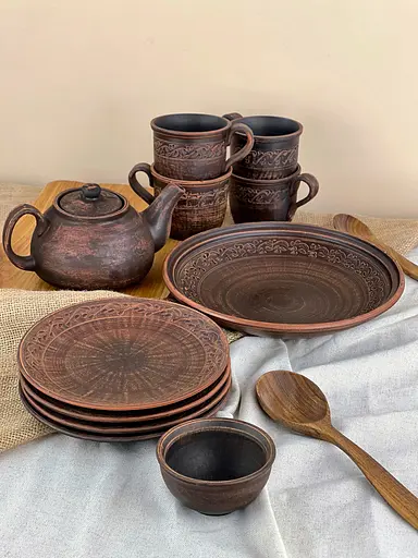 Столовый сервиз керамической (глиняной) посуды на 4 человек Декор