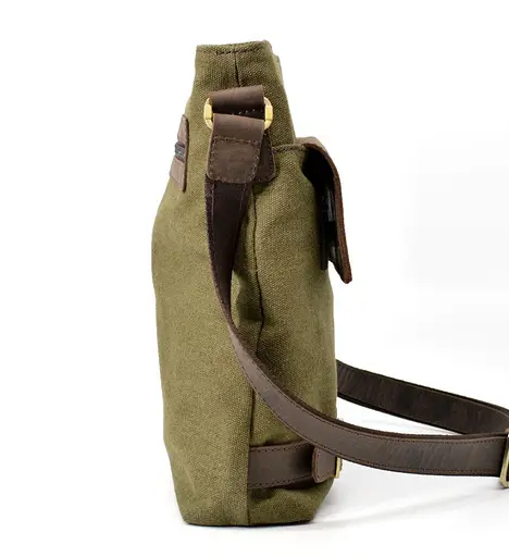 Чоловіча шкіряна сумка через плече TARWA 29х27х8.5 см sum0025866 - фото 4