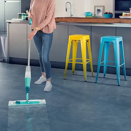 Швабра з розпилювачем Leifheit Easy Spray XL (56690) - фото 3