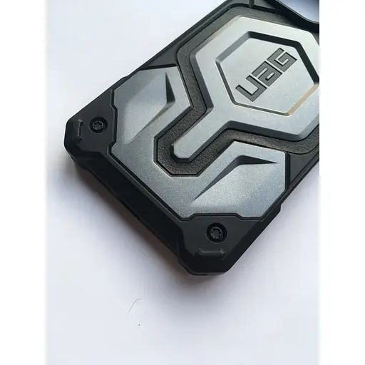 Оригінальний протиударний чохол UAG Monarch Pro MagSafe для iPhone 14 Pro Max (6.7") Silver (114031113333) - фото 7