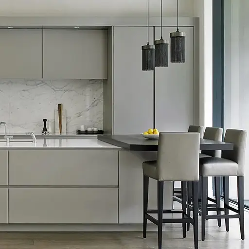 Подвес в черном хромированном корпусе с металлическими цепочками | Line F | Арт. MJ190/1 BK - фото 1