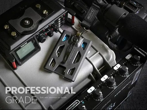 Тримач для значка GOVO T4/гаманець версія з полікарбонату, чорний - фото 4