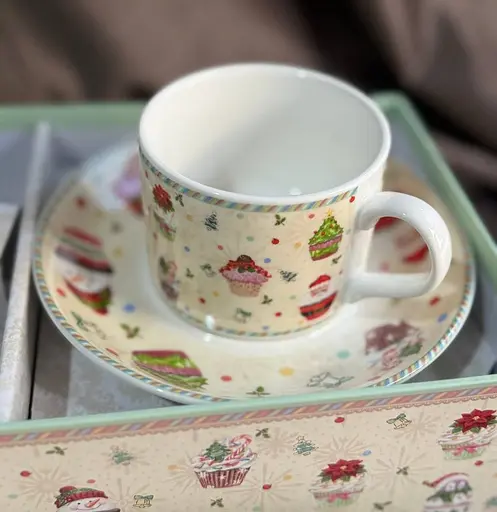 Кавовий набір із блюдцями Різдво кераміка в подарунковій коробці 160 мл Бежевий 2 чашки - фото 4