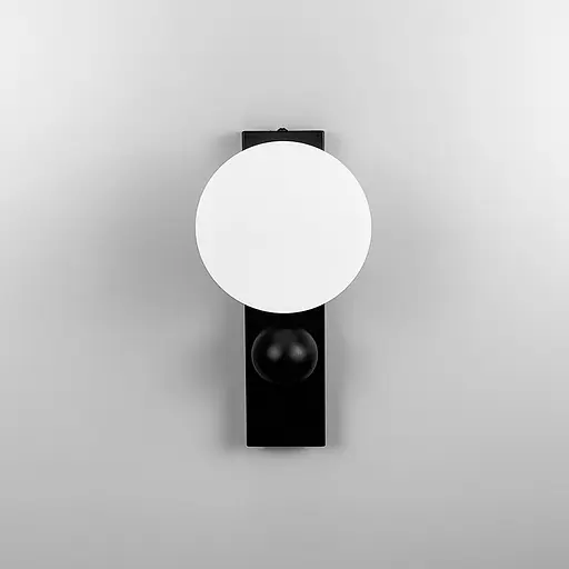 Бра NASH у чорному корпусі з білим плафоном Line F WB 18/1 BK - фото 3