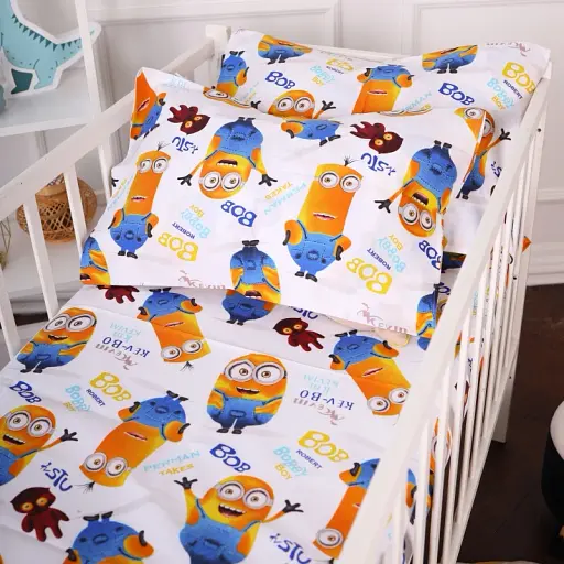 Наволочка MirSon Бязь 20-0036 Minions 40х40 см біла (2200010270310) - фото 1