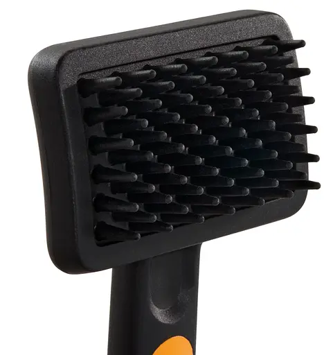 Масажна щітка для вичісування шерсті Fiskars Massage Brush 9 см (2009140) - фото 1